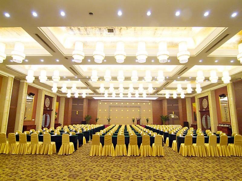 Guangye Jin Jiang Hotel Qingdao Business photo